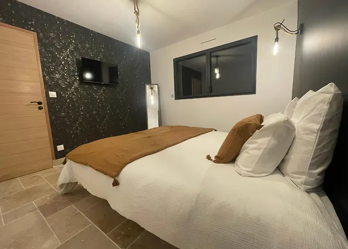 De L'epinay Myrtille