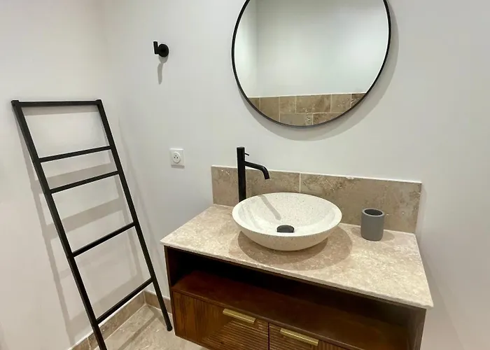 De L'epinay Myrtille Saint-Saens